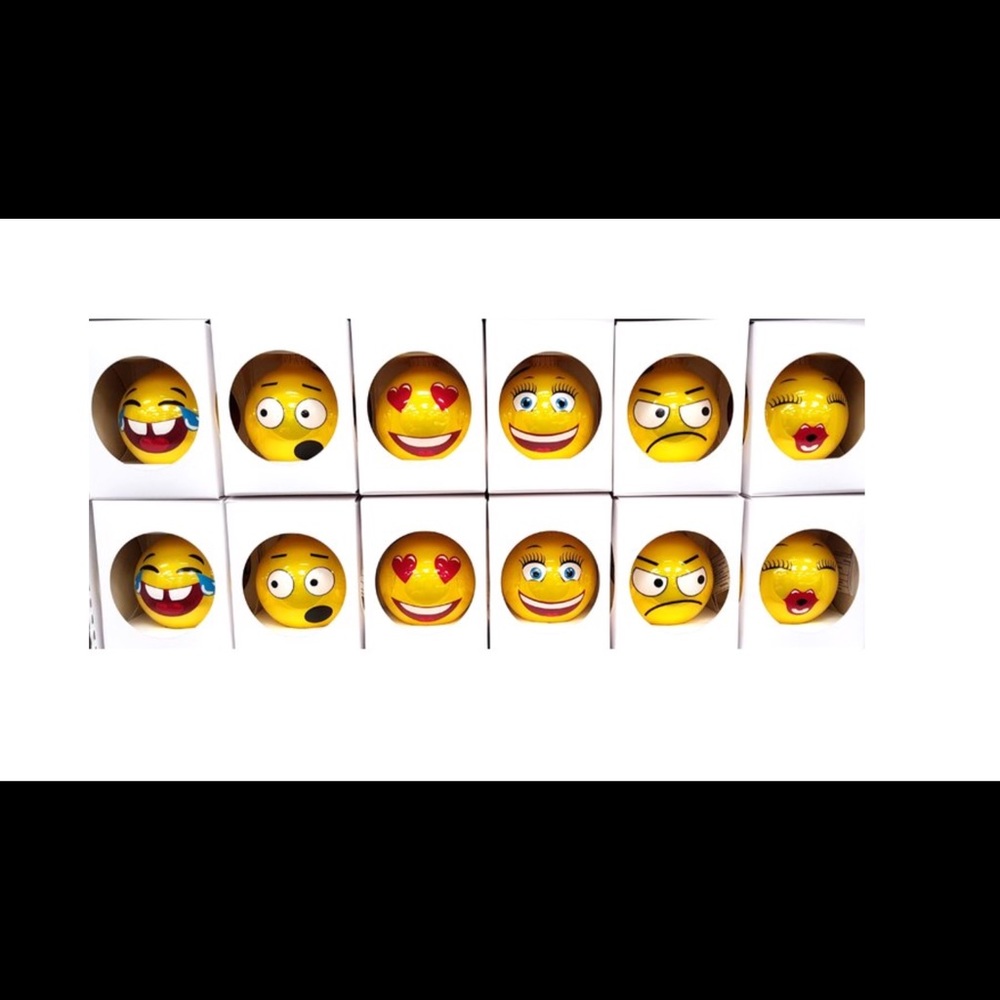 Meet your Posher, Claudia